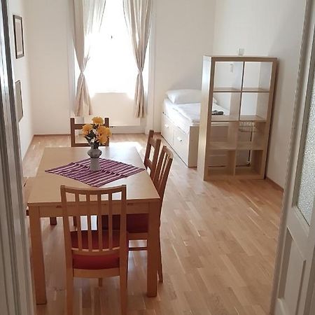 Sobieski Inner Ring Apartments Вена Экстерьер фото