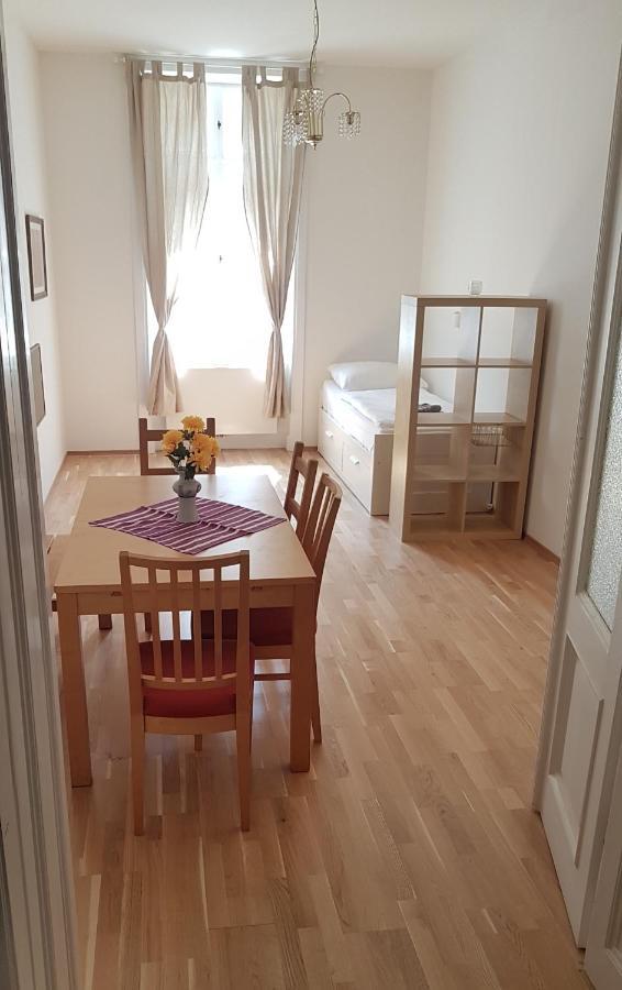 Sobieski Inner Ring Apartments Вена Экстерьер фото